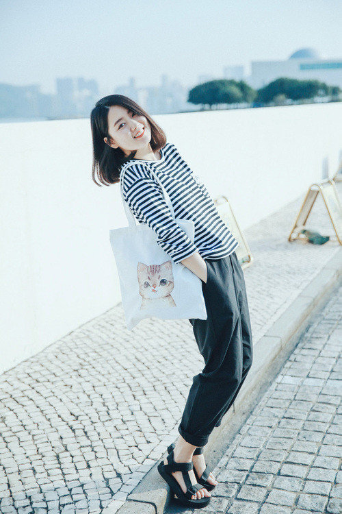 MILANSPORT下载-快船新赛季将尝试多套轮换以应对高强度赛程，快船队新赛季球员名单